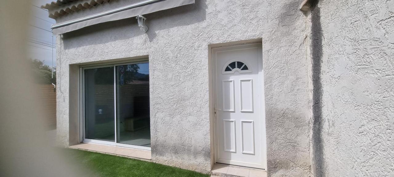 Apartmán Aux Creissauds Aubagne Exteriér fotografie