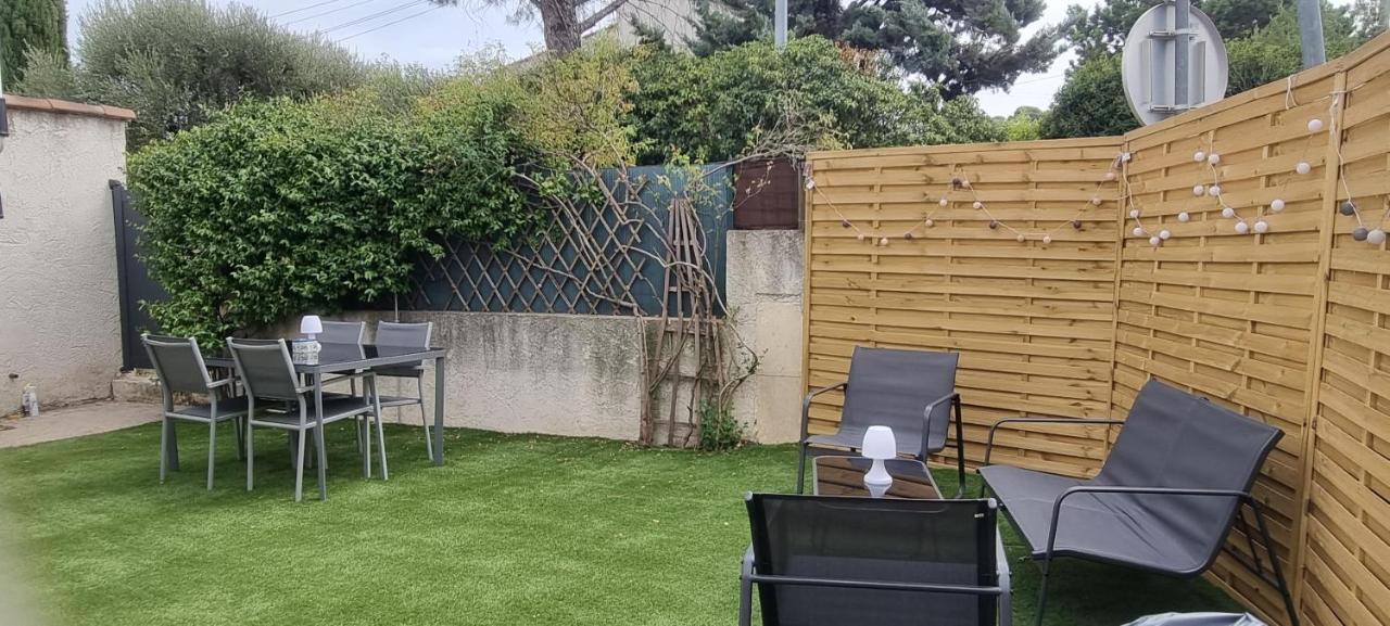 Apartmán Aux Creissauds Aubagne Exteriér fotografie